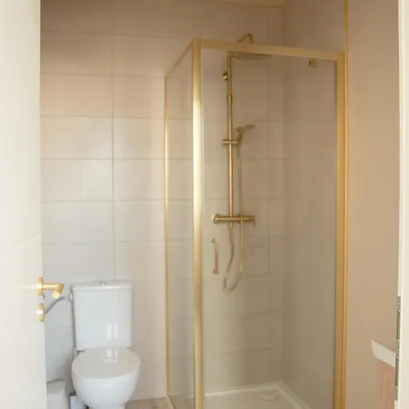 Apartment Meuble Le Refuge Dore Avec Netflix